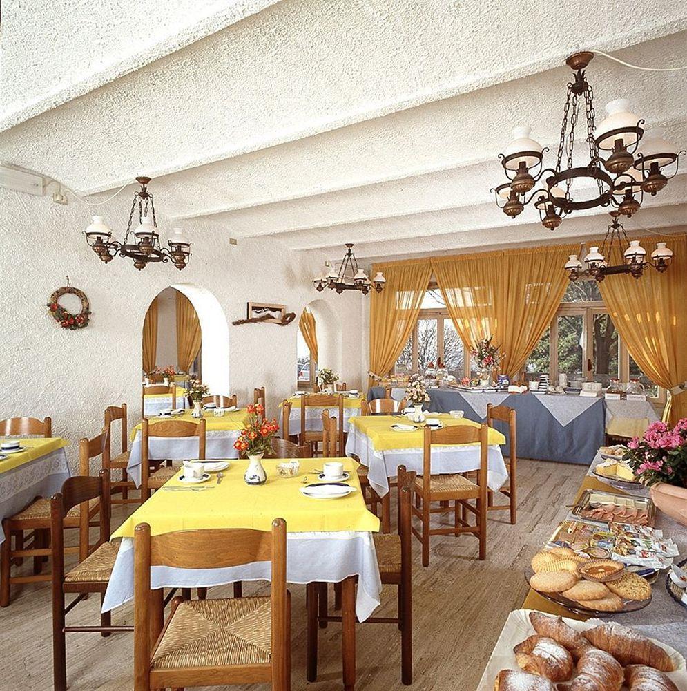 Hotel Ristorante La Grotta Castiglione Delle Stiviere Exteriör bild